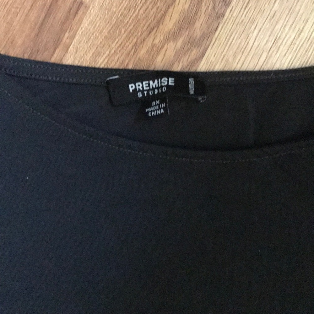Premise dark gray high low tunic top - Picture 2 of 3